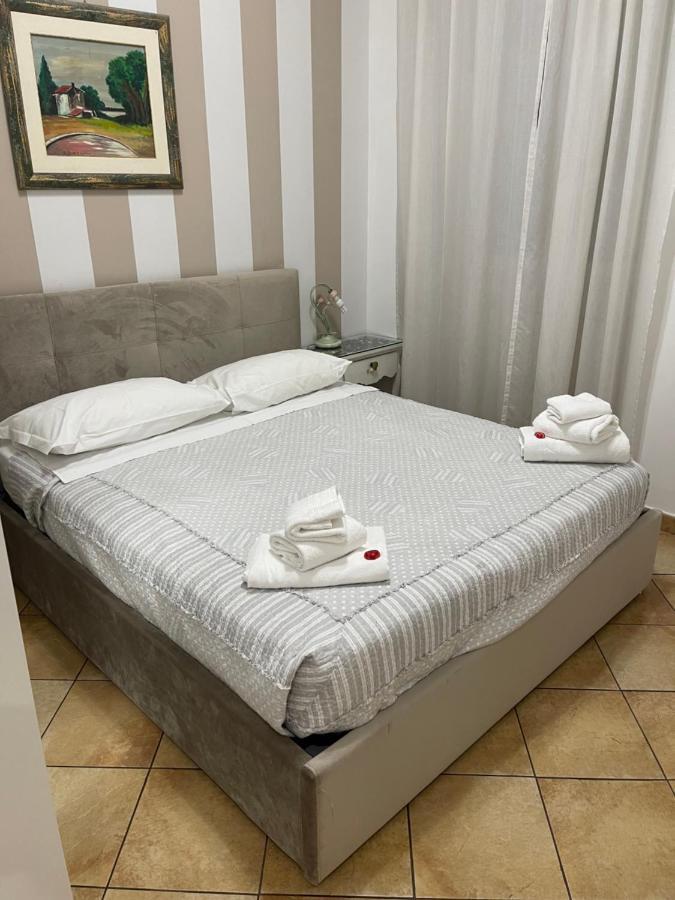 斗兽场套房度假屋 罗马 外观 照片